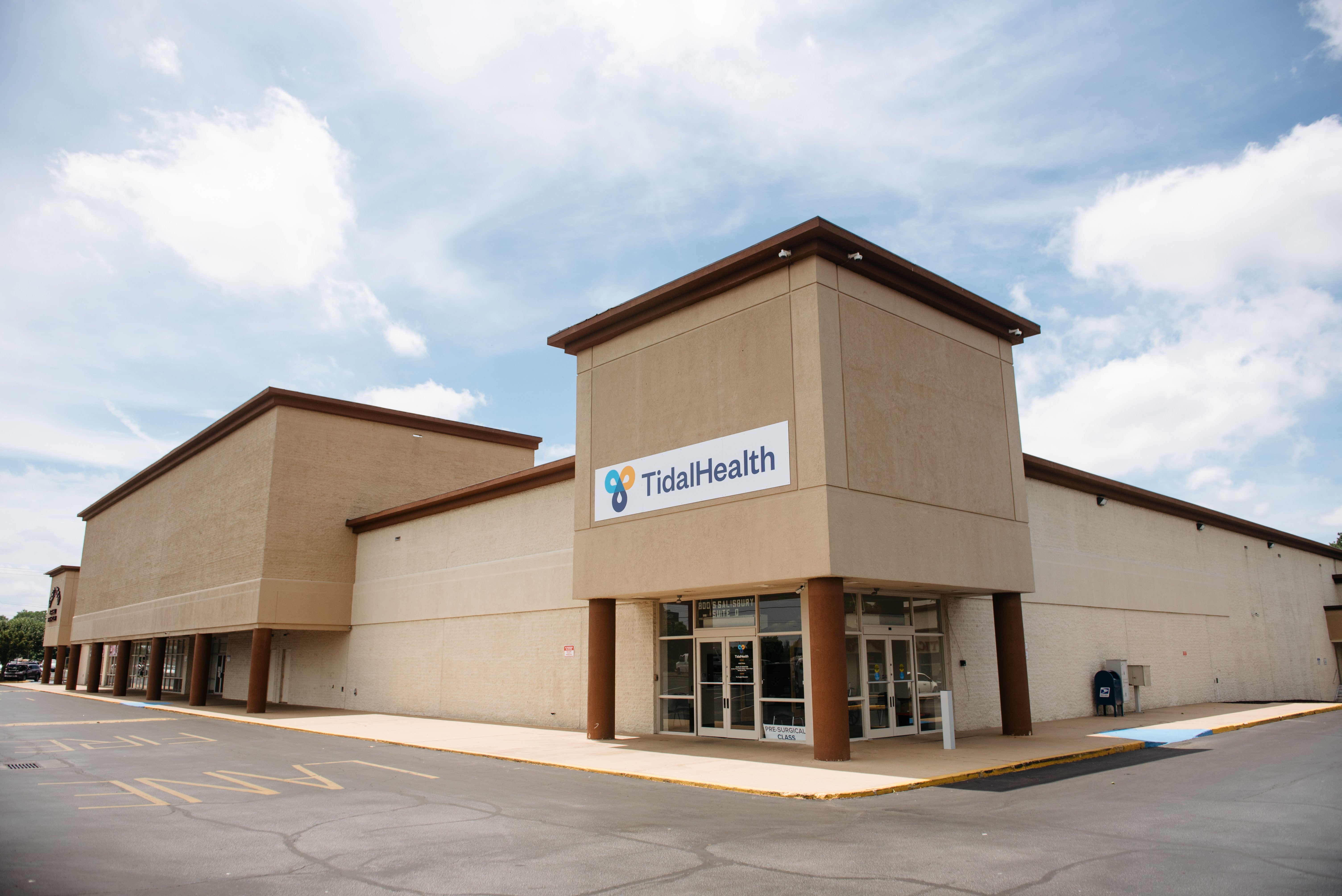 tw1_7918.jpg 800 S. Salisbury Blvd.