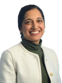 portrait of Dr. Preeti Yonker