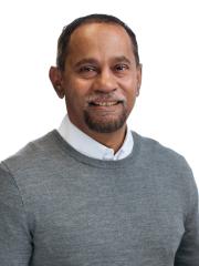 portrait of Dr. Atif Zeeshan
