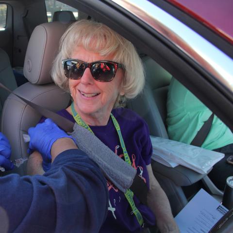 Drive-thru flu clinic