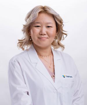 Aleksandra Ward, CRNP