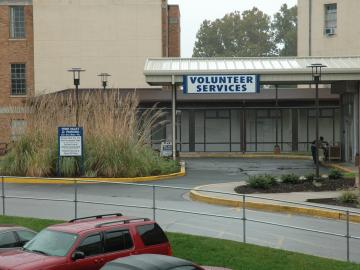 Volunteer Services entrance