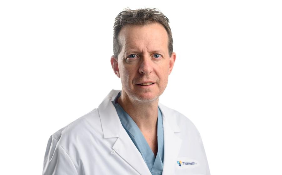 Dr. Lindsey Nelson